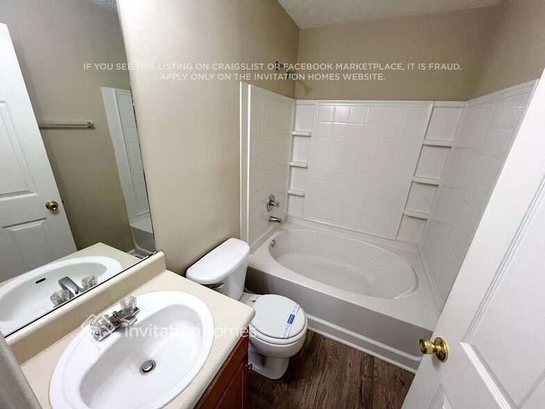 Building Photo - 3505 Revere Cir