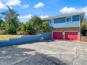 Building Photo - 4 Bed Waterfront Paradise with Pool, Dock & Gulf Access in Baileys Bluff