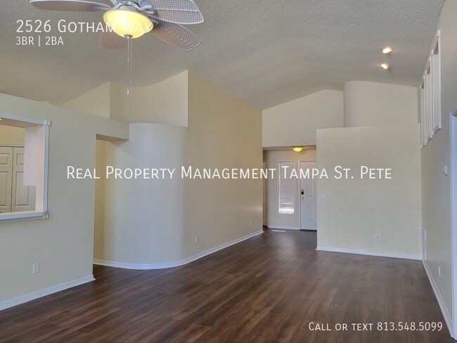 Building Photo - ***AVAILABLE FOR IMMEDIATE MOVE IN***