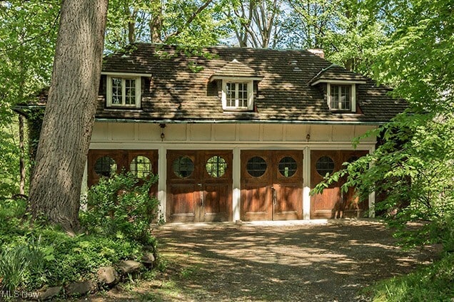 Primary Photo - 285 Corning Dr