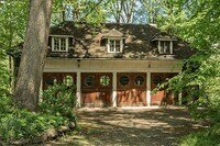 Building Photo - 285 Corning Dr