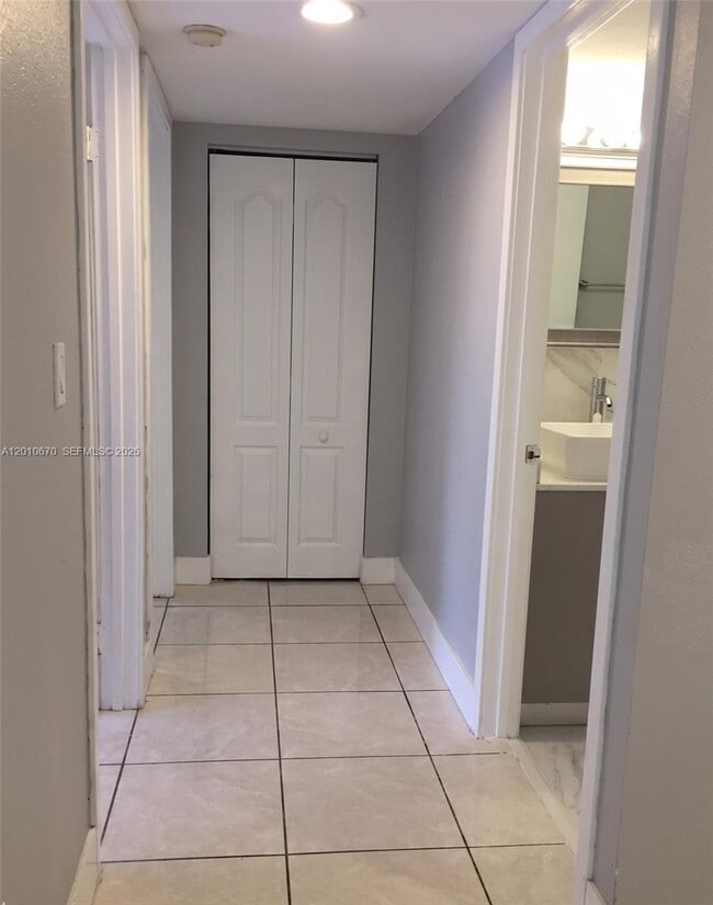 Building Photo - 8888 SW 131st Ct