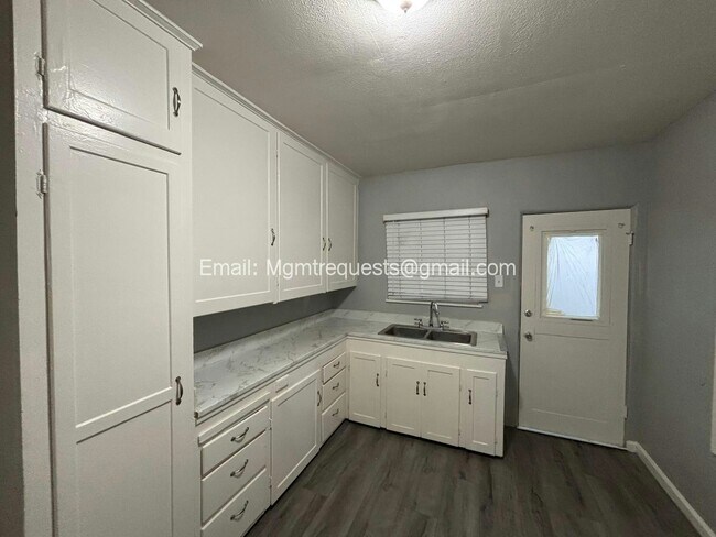 Building Photo - 4228 Tenth St