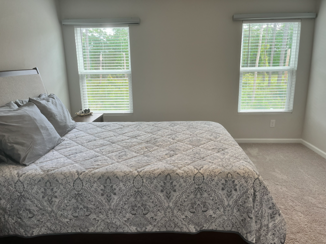 Building Photo - 14542 Macadamia Ln