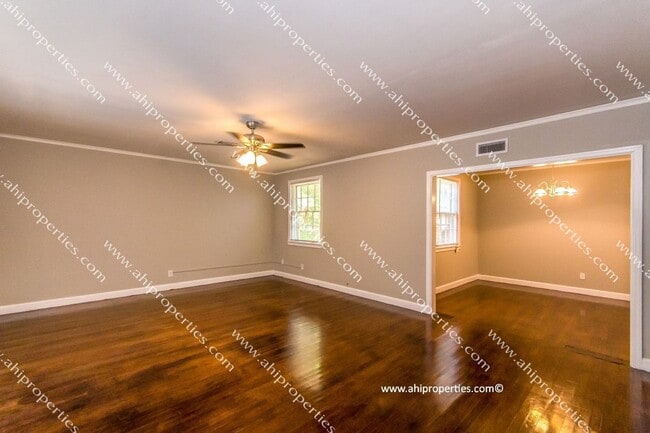 Building Photo - 3564 N Georgetown Dr