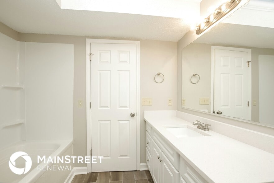 Building Photo - 2539 Old Mill Rd