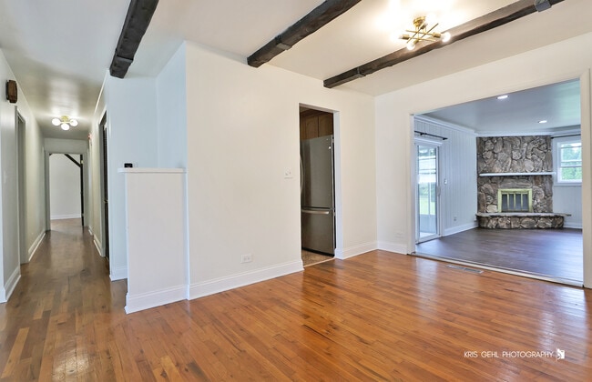 Building Photo - 455 Morgan Ln