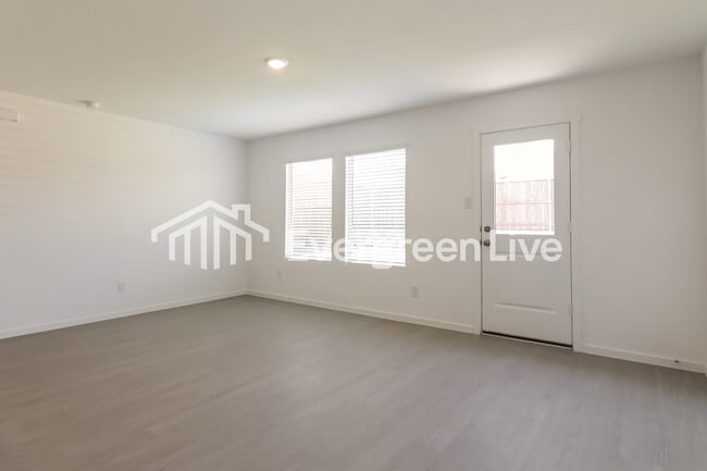 Building Photo - 2016 Welsh Ln