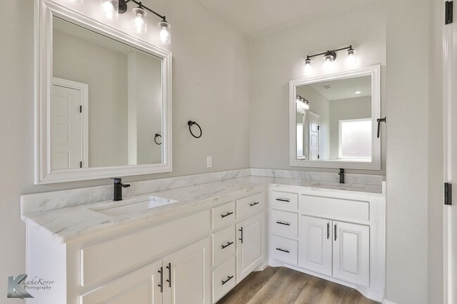 Building Photo - Wylie West! 4 bed, 2 bath, 2 car garage