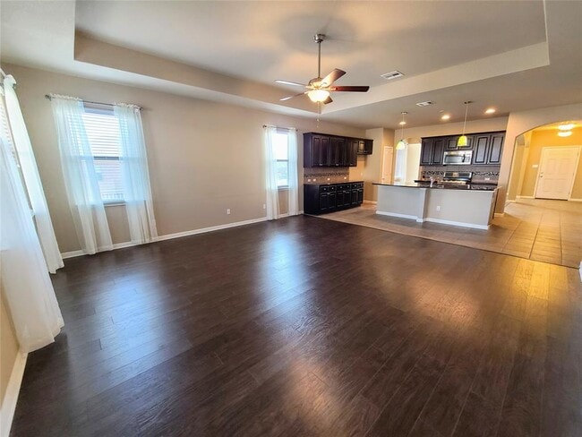 Building Photo - 826 Hot Spring Valley