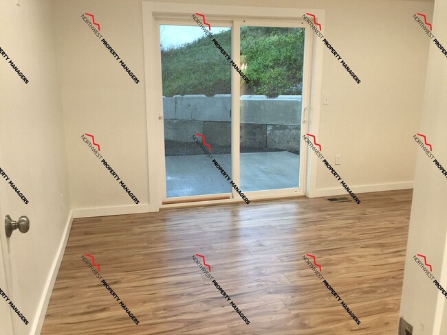 Building Photo - STATUS: * AVAILABLE * | R210A | $2095 + $2...