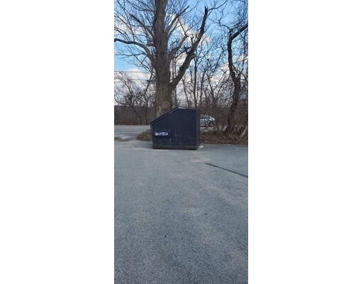 Building Photo - 278 Dresser Hill Rd