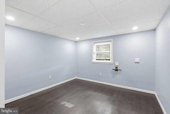 Building Photo - 12908 Glynis Rd