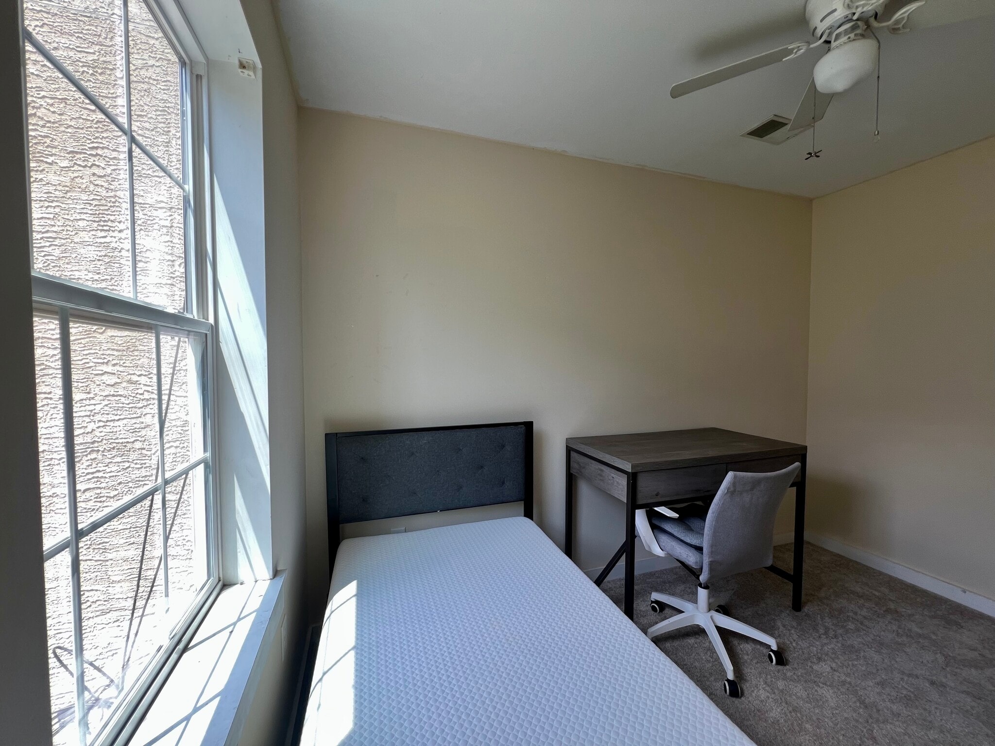 Bedroom 4 - 1704 Cecil B Moore Ave