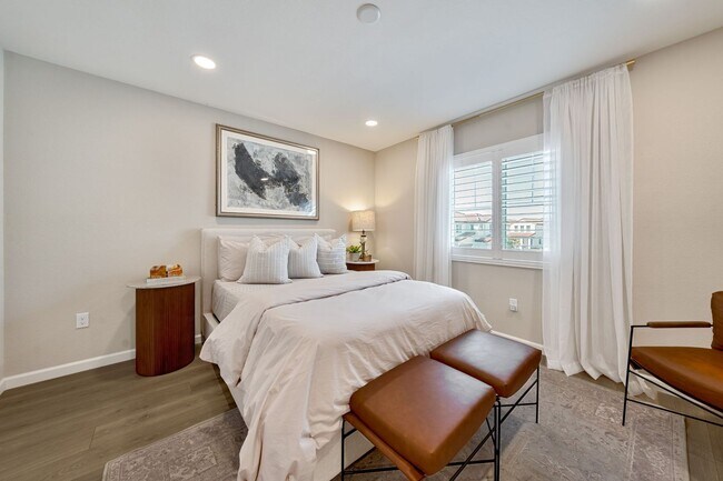 Building Photo - Designer Upgrades & Custom Touches in This Beautiful Rancho Cordova 3-Bedroom Home