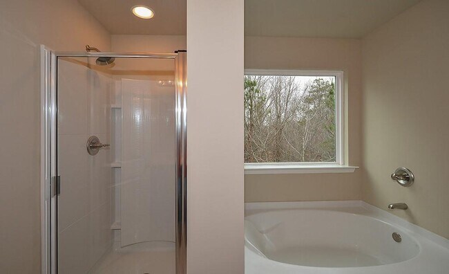 Building Photo - 313 Woodson Way