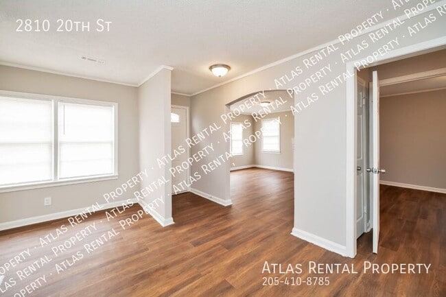 Building Photo - 2810 20th St