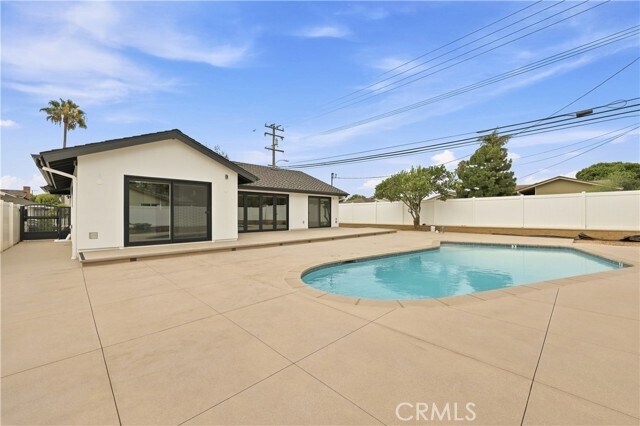 Building Photo - 17511 Leafwood Ln