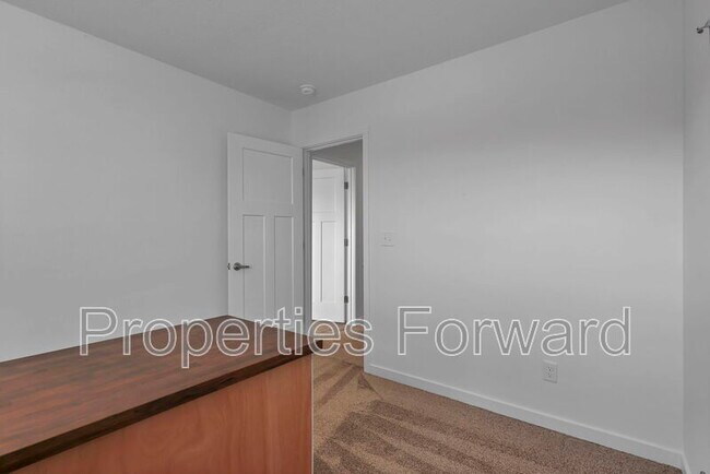 Building Photo - 21 Thurber Rd