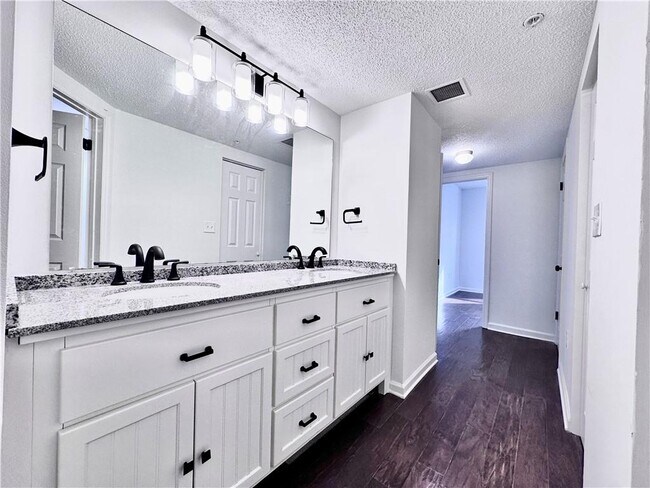 Building Photo - 199 14th St NE