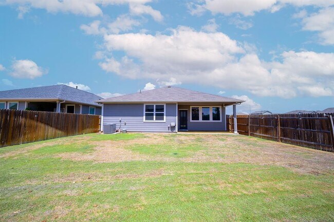 Building Photo - 119 Big Cypress Byu Rd