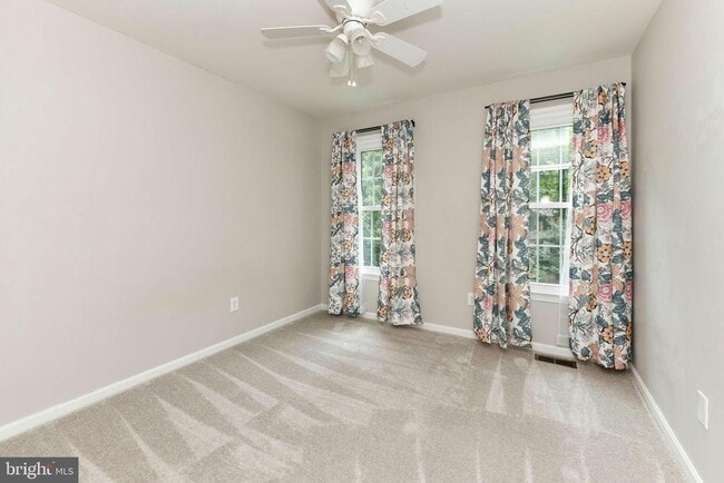 Building Photo - 12231 Westwood Hills Dr