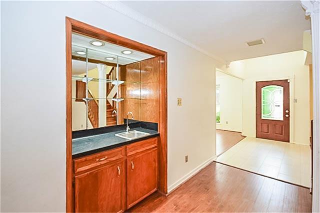 Building Photo - 2814 Field Line Dr