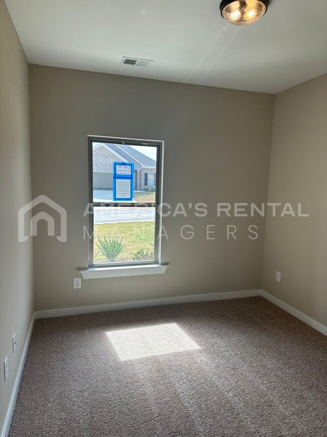 Building Photo - Home for Rent in Bessemer, AL!!! View with 48 Hours Notice!