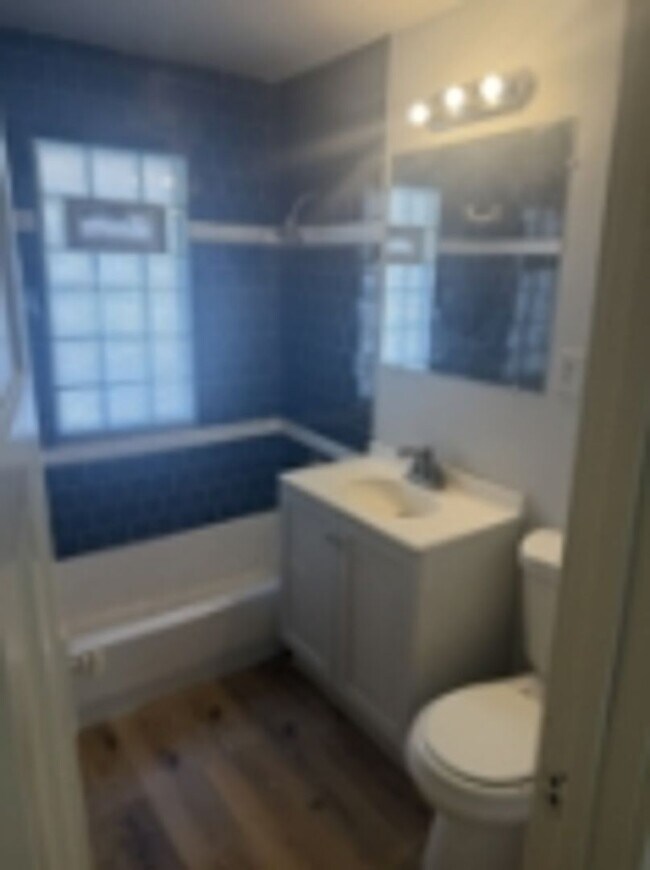 Building Photo - 2542 N 50th St