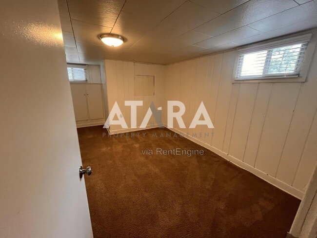Building Photo - 1335 Thornton Ave