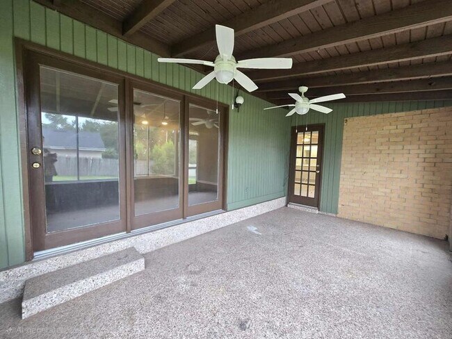 Building Photo - 4604 Dillwyn Dr