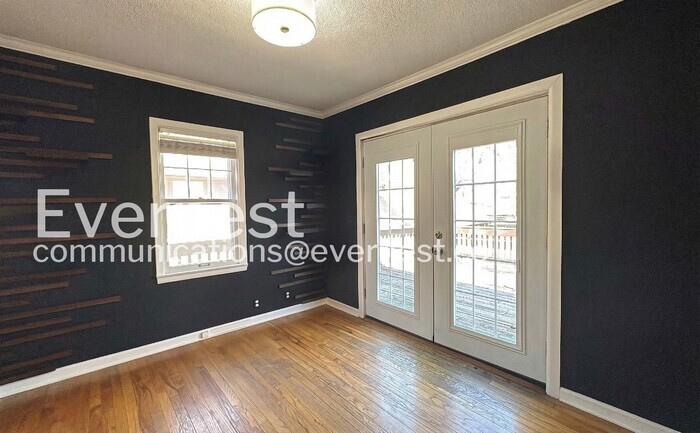 Building Photo - 5513 Reeds Rd