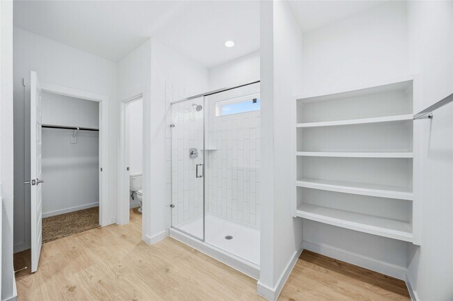 Building Photo - 31510 Chippenham Colony Ct