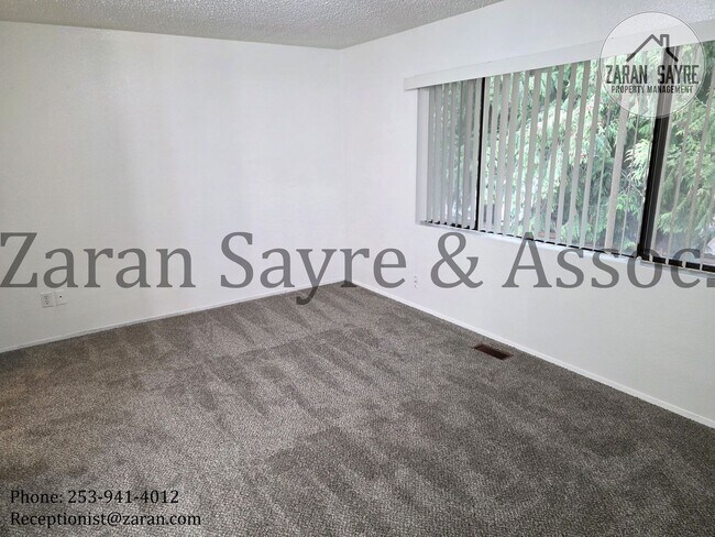 Building Photo - 251-33041 Federal Way Townhome