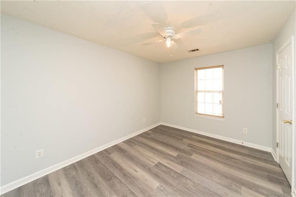 Building Photo - 811 Sugar Oak Ln