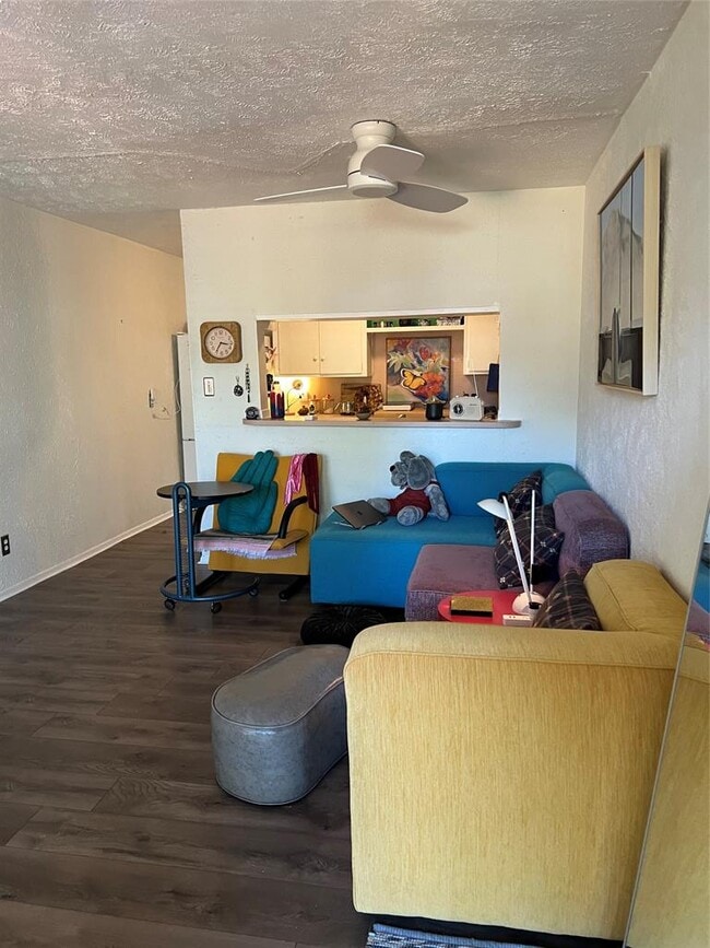 Building Photo - 5112 Martin Ave