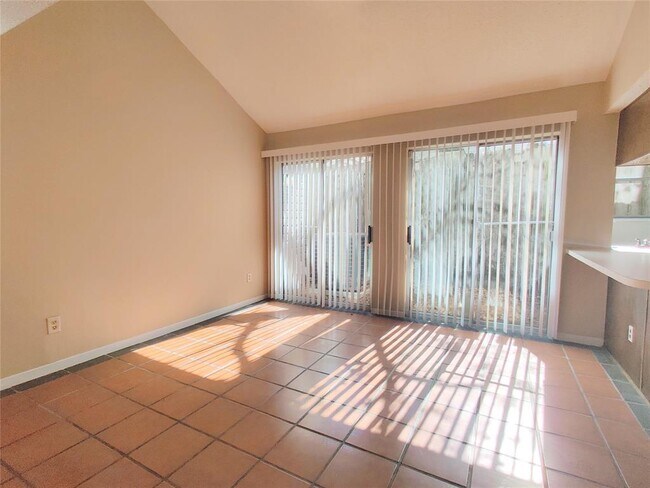 Building Photo - 5346 Randon Rd