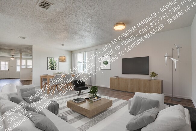 Building Photo - 616 Almandora-