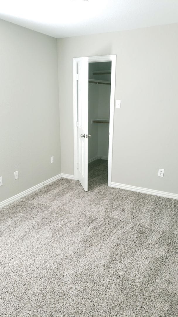 Building Photo - Great size Duplex for rent in Arlington!