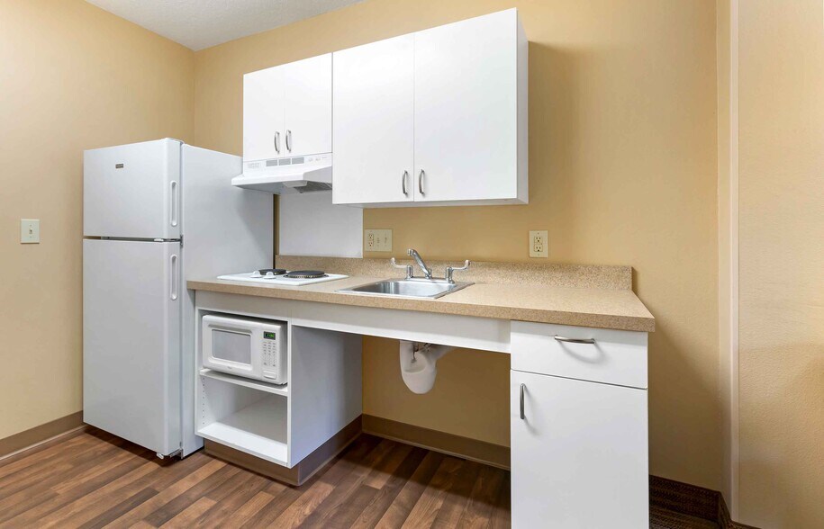 Building Photo - Furnished Studio-Washington, D.C. - Herndon - Dulles