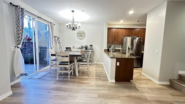 Building Photo - 4089 Peninsula Dr