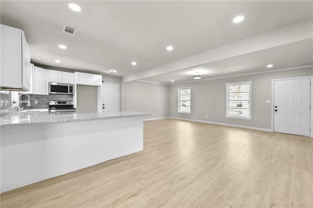 Building Photo - 1963 Shepherd Cir SW