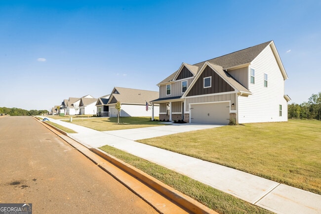 Building Photo - 615 Cantrell Dr