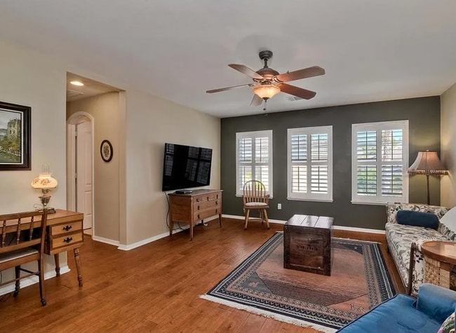 Building Photo - 5403 Foxtail Loop