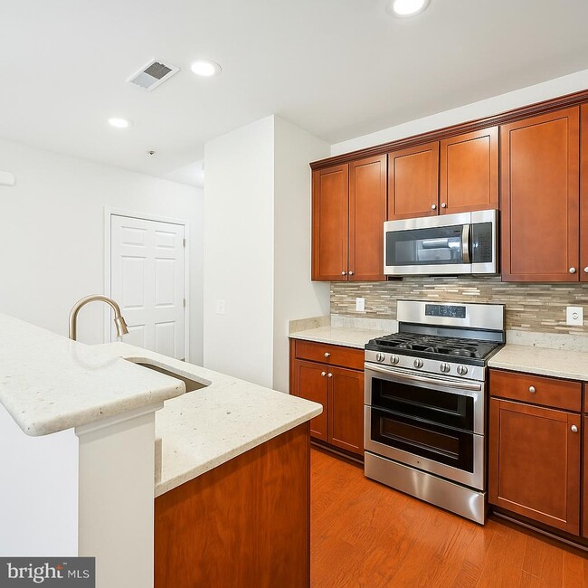 Building Photo - 111 Copley Cir
