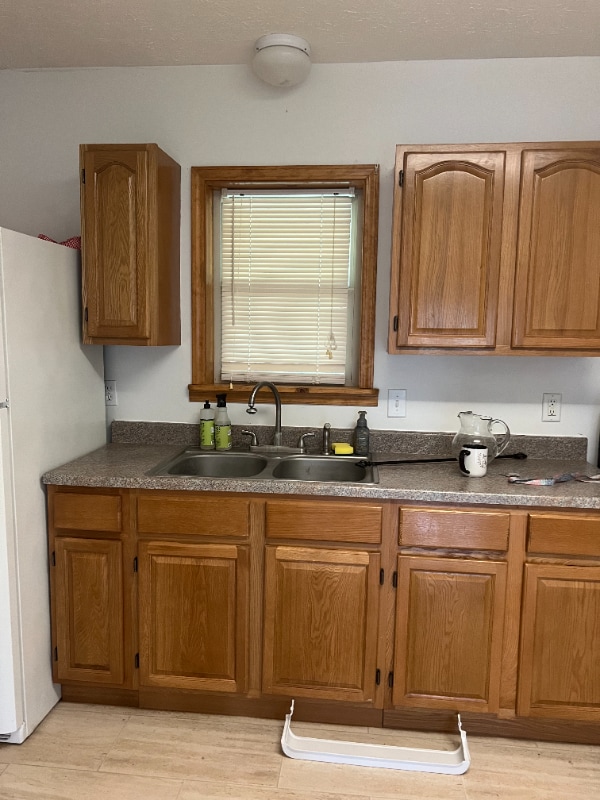 Building Photo - 495 Brookside Dr