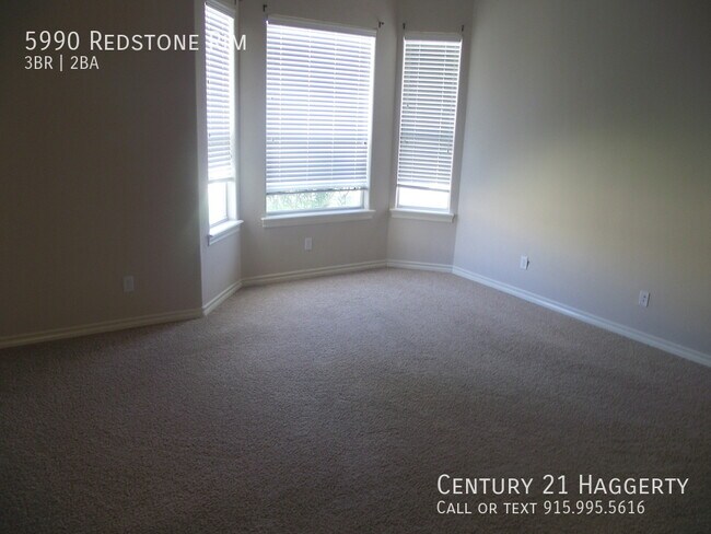 Building Photo - 5990 Redstone Rim Dr