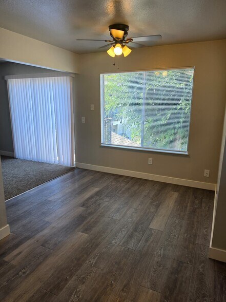 Building Photo - 4264 N Bengston Ave