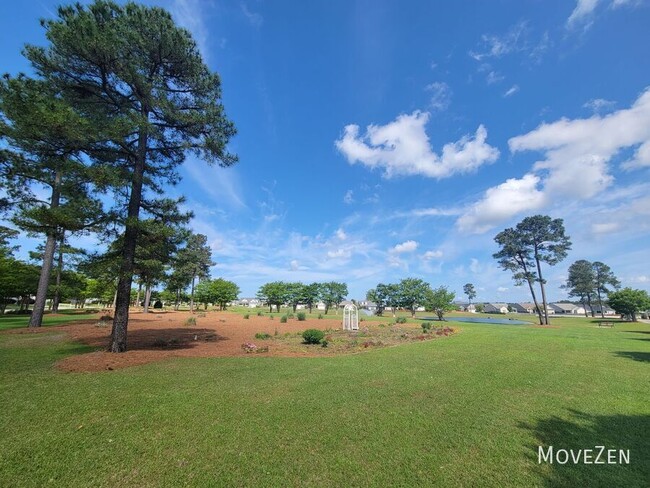 Building Photo - 1731 Pepperwood Way