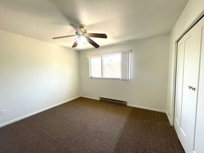 Building Photo - Nice townhome in Prescott